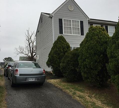 3rd image of 2913 Monet Ct