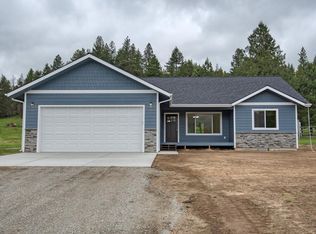 312 Mountain View Rd, Blanchard, ID 83804