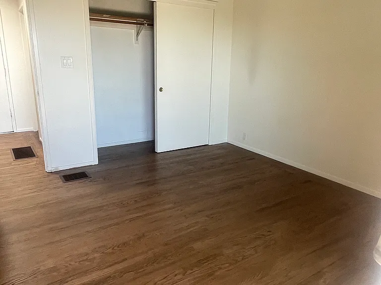 60 Crescent Ave #60 — Photo 14