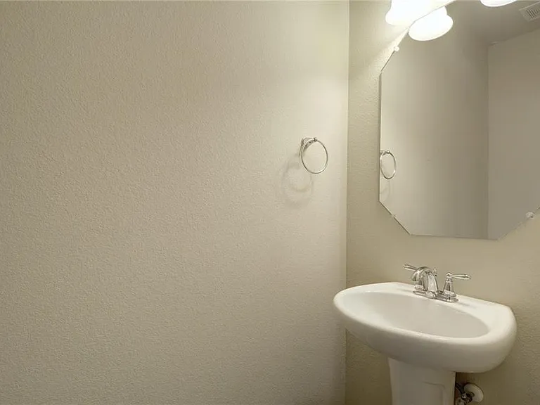 8528 White Ibis Dr — Photo 5