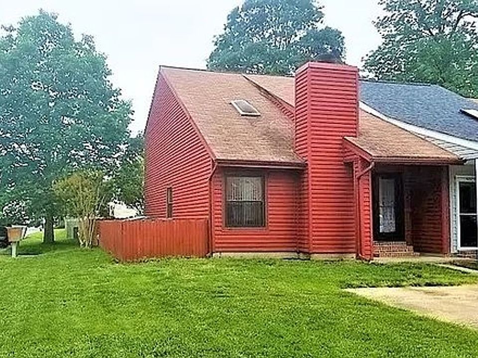 1st image of 1321 Elk Ct