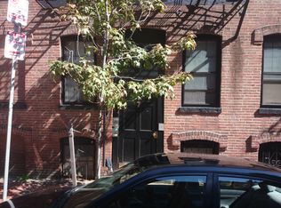 7 Phillips St APT 1, Boston, MA 02114