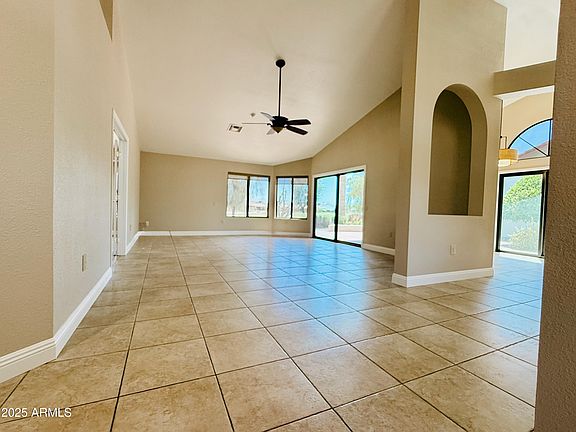 5th image of 14110 W SUMMERSTAR Drive