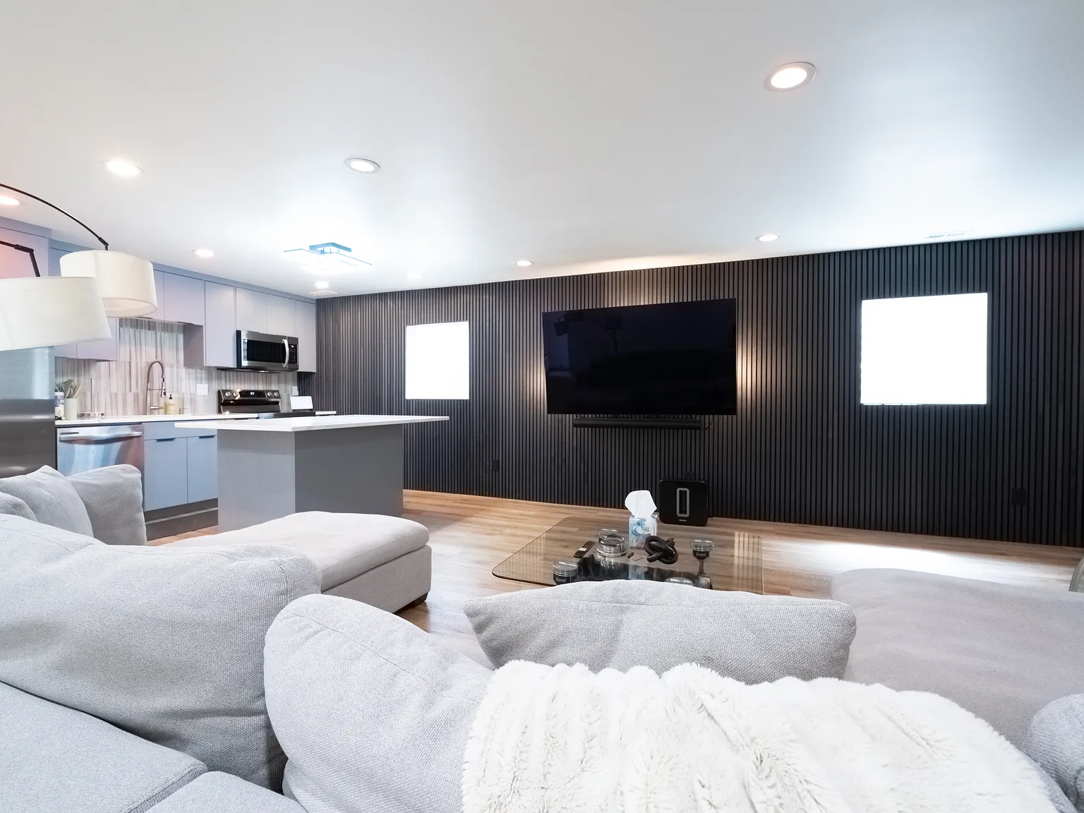 2 bed, 1007 sqft, $1,750 — Photo 1