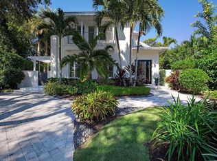 501 2nd Ave N, Naples, FL 34102