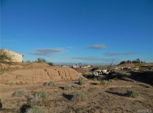 4582 Tanque Verde Dr, Topock, AZ 86436