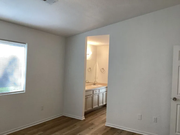 1450 La Jolla Way — Photo 19