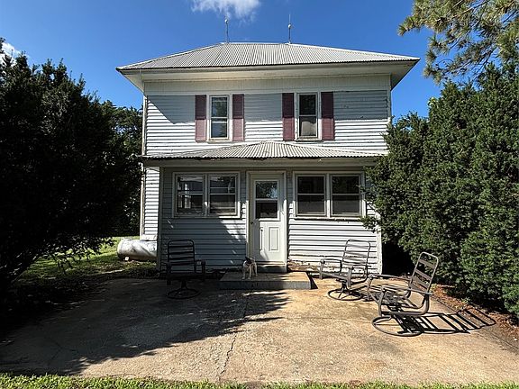 3rd image of 14369 E Ave
