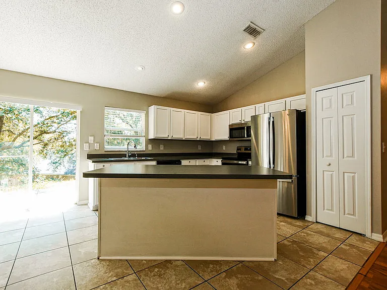 1320 Rain Forest Ln — Photo 8