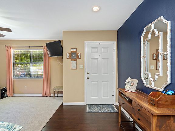 5th image of 101 Woodland Dr