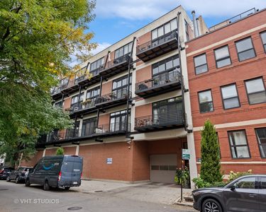 2012 W Saint Paul Ave APT 301, Chicago, IL, 60647
