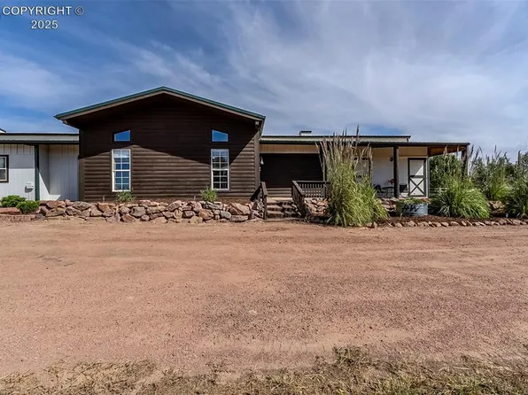 1005 13th St, Penrose, CO 81240