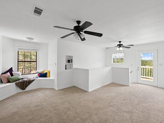 4th image of 6 Basswood Cir