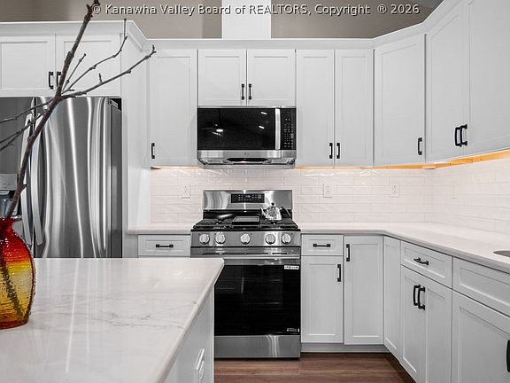 5th image of 113 Ruffner Cir