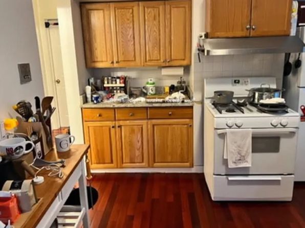 105 Sciarappa St APT 1