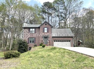 1371 Willowbrook Dr SW, Marietta, GA 30064