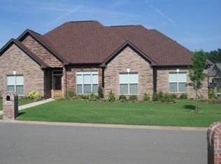 4010 Hermitage Dr, Benton, AR 72019