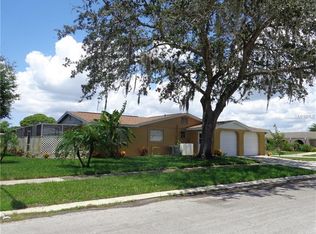 2141 Sugarbush Dr, Holiday, FL 34690