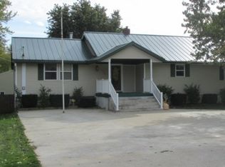 7495 W Wood St, Decatur, IL 62522