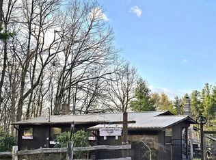 207 Strawberry Hill Ln, Burnsville, NC 28714