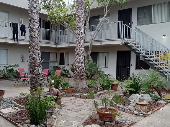 2nd image of 5049 Cape May Ave #202