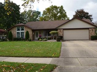 496 E Harvest Ln, Frankenmuth, MI 48734