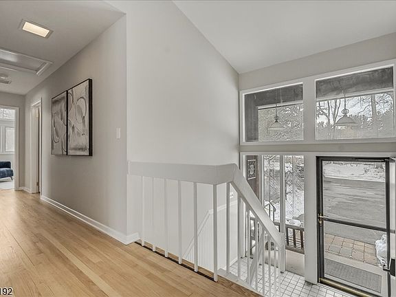 3rd image of 49 Farmersville Rd