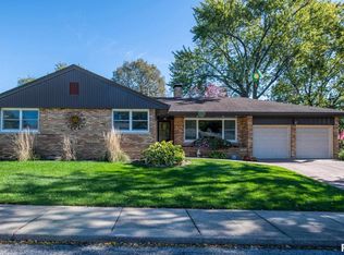 3820 N Evergreen Ct, Peoria, IL