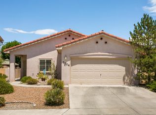 7704 Calle Comodo NE, Albuquerque, NM 87113