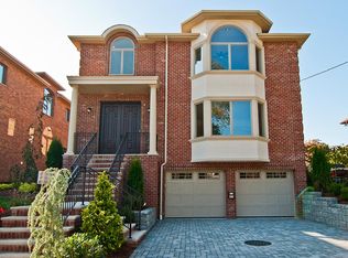 421 Morse Ave., Ridgefield, NJ 07657