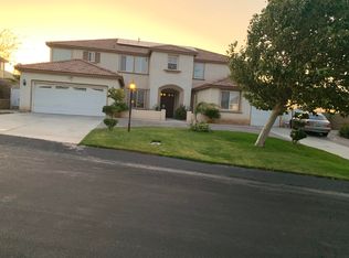 40921 Oakview Ln, Palmdale, CA 93551