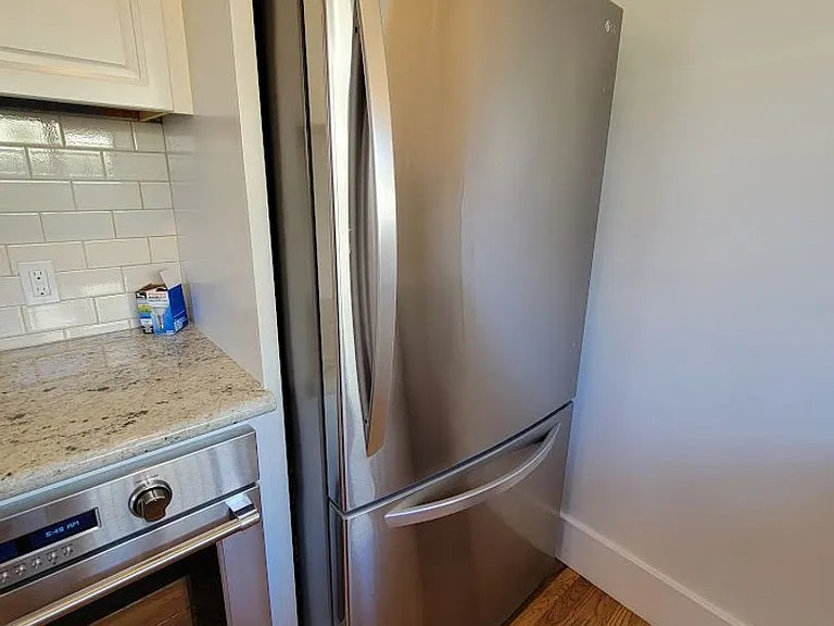 321 Grand Ave — Photo 21