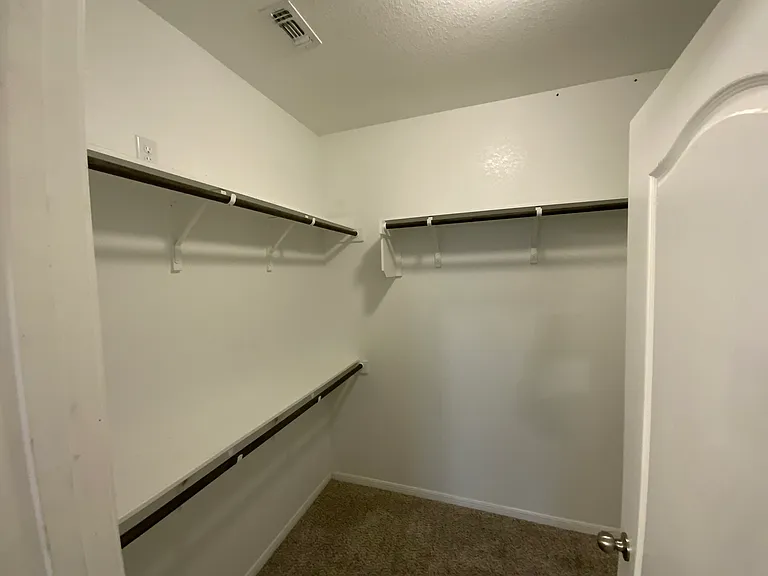 4721 Highmont Dr — Photo 10