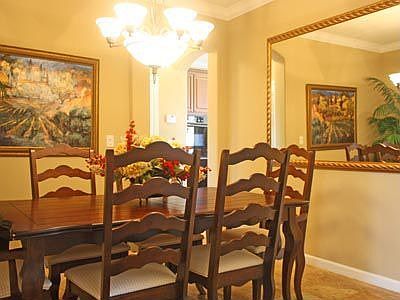 Lot 101 Picture 05