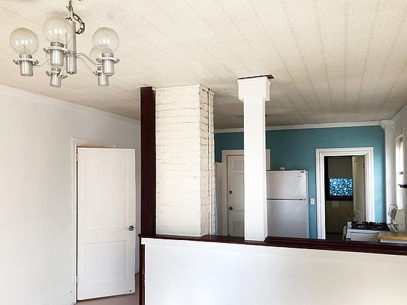 2nd image of 44 Armstrong Ave Floor 1