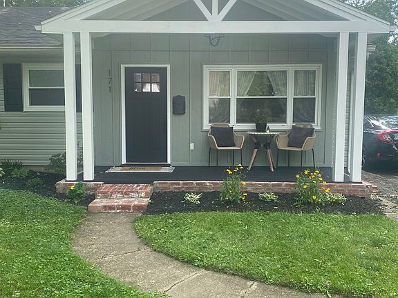 3rd image of 171 Llewellyn Ave