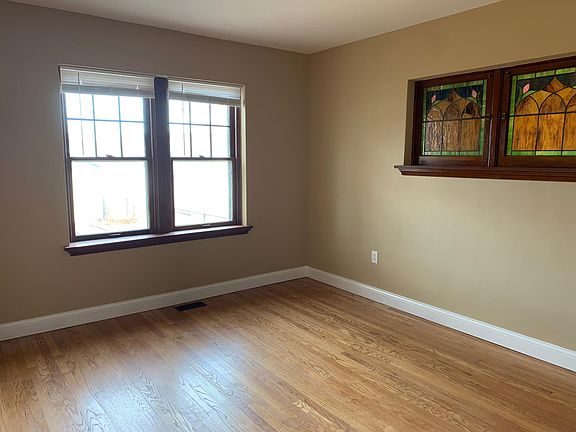 5th image of 3837 Dover Pl #1F