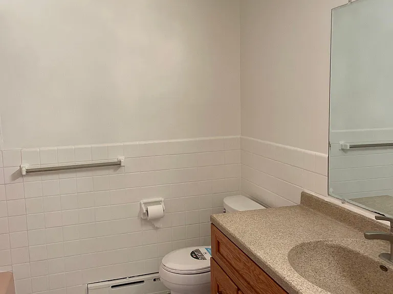 612 Desnoyer Ave — Photo 7
