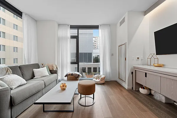 Sold by Remax 1st Choice | media 1