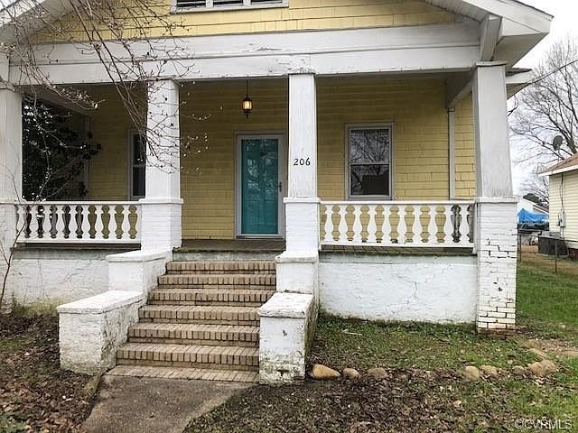1st image of 206 S 16th Ave