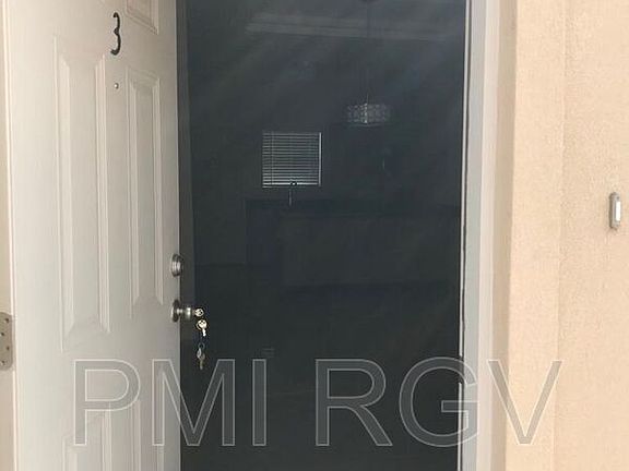 3rd image of 510 Peabody Ave