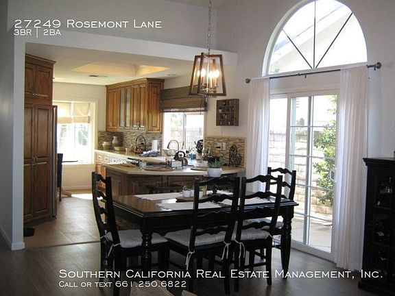3rd image of 27249 Rosemont Ln