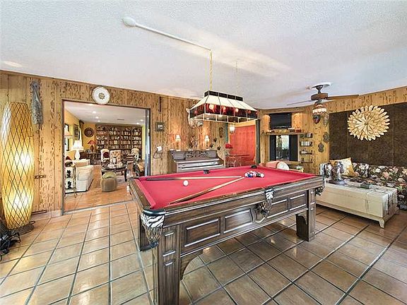 3rd image of 12581 Griffing Blvd.