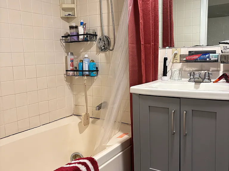 41 Huntington Rd #1 — Photo 10