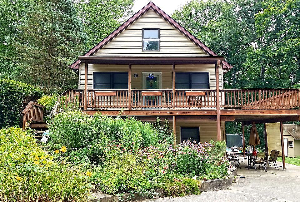 1st image of 3016 N Pierce Dr