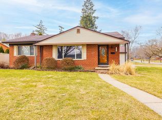 2308 Yorkshire Rd, Ann Arbor, MI 48104