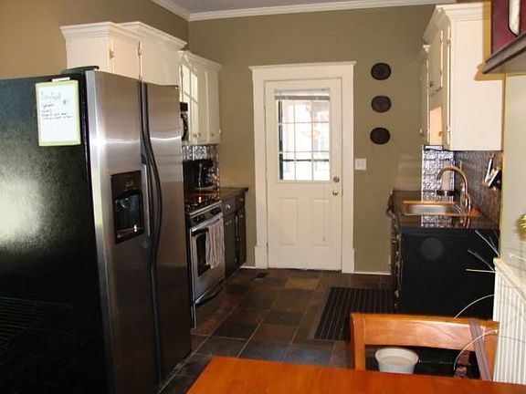 5th image of 117 S Terrace St