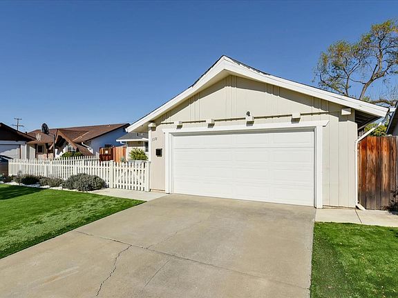 2nd image of 5578 Harvard Dr