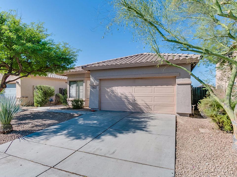 1st image of 40832 N Hearst Dr