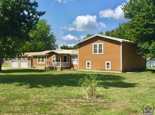 925 East St, Le Roy, KS 66857